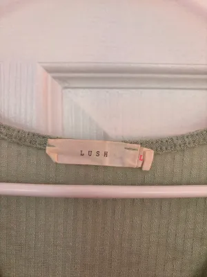 Lush Top Clothing thumbnail 3