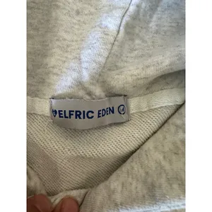 Elfric Eden Heather‎ Grey Chenille Patch Star Graphic Hoodie Med Y2K Streetwear thumbnail 4
