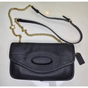 ​Coach CA359 Cut Out Handle Clutch Crossbody Bag Black Leather Removable Chain thumbnail 2
