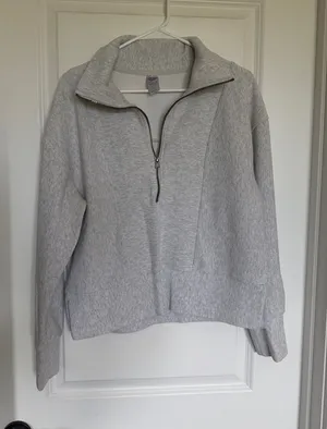 Light Gray Half thumbnail 1