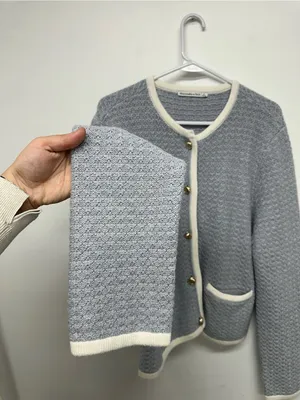 Abercrombie & Fitch Light Blue Textured Crewneck Cardigan with Cream Trim thumbnail 7