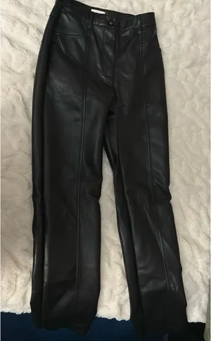 Aritzia Wilfred Leather Pants  thumbnail 1