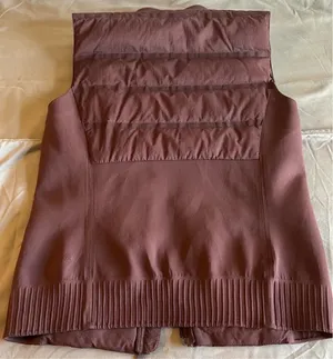 Lululemon Vest  thumbnail 4
