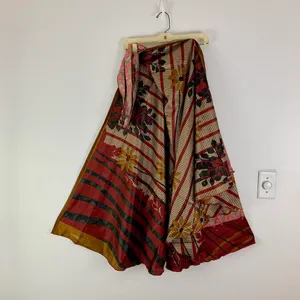 Reversible Maxi Wrap Skirt BINS704 Red thumbnail 2