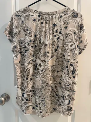Liz Claiborne Blouse thumbnail 2