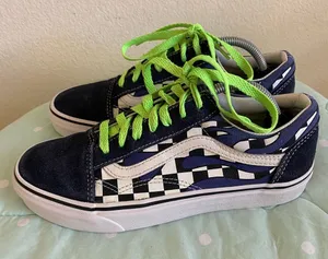 Vans Old Skool Blue / Black Checkered shoes Women’s size 7.5 / Mens size 6 thumbnail 1