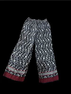 Kaari Blue Navy & White Floral Wide-Leg Pants with Red Hem Trim thumbnail 6