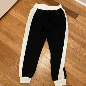 Nike Black and White Joggers thumbnail 2
