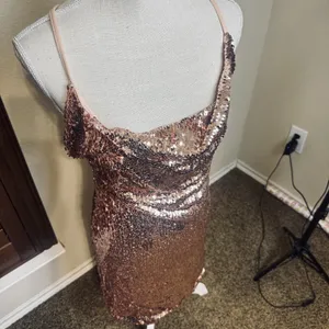 Hot Miami Styles Mini Rose Gold Sequined Dress Bodycon Party Glam Club sz L thumbnail 3