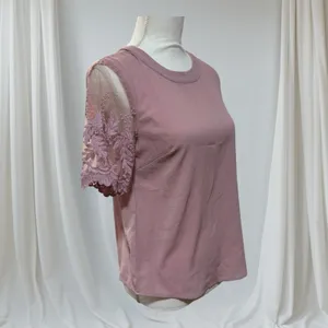 Lulus Lisa Marie Mauve embroidered sleeve blouse Size‎ Small thumbnail 3