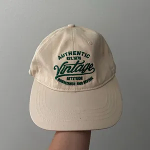 Beige Hat Tan thumbnail 1