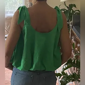 Zara top  thumbnail 2