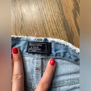 Abercrombie & fitch Annie high rise short 27/4 thumbnail 4