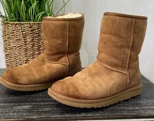 UGG Tan Classic 5825 Tan Fleece Lined Short Boots 6 thumbnail 1