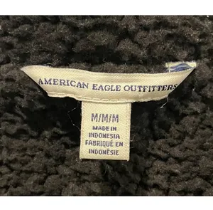 American Eagle OUTFITTERS Green Camo Cropped Fleece Sherpa Jacket thumbnail 2