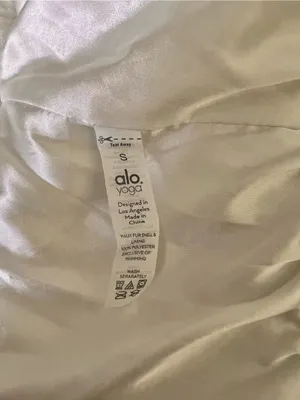 Alo Yoga Foxy Faux Fur Jacket Ivory White With Removable Hoodie Size Small thumbnail 8