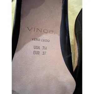 Vince Women's Samy Pointed Toe Pumps‎ Black Patent Size 7 Kitten Heel Witch Core thumbnail 9