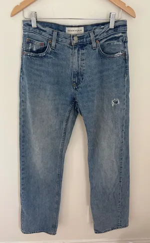 Denim Forum The Comfy Low Rise Loose Jeans 25‎ 30L Medium Wash Blue Distressed thumbnail 1