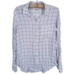 Abercrombie & Fitch Windowpane Button Up Shirt Size M White Black Coastal Preppy thumbnail 2