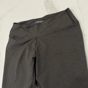 NOBULL High Rise Tight 21” Women’s Medium Charcoal Heather Workout Training Gym thumbnail 10