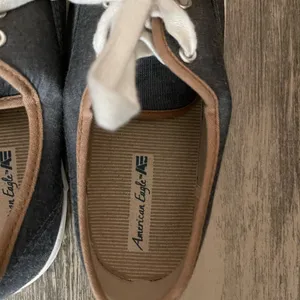 Sale!🔥🔥🔥 American Eagle denim shoes with light brown trim Size 8.5 thumbnail 4