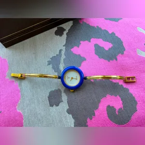 NICE GUCCI bangle watch set 💜🩵💙❤️🤎💗💛💚 thumbnail 6