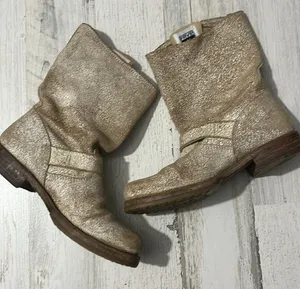 Frye Veronica Short Boot Leather Slip on Boots Size 6 thumbnail 5