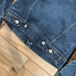 Girls Casual Wear Vintage 2000s Mid Denim Jean Jacket | Size Small thumbnail 6