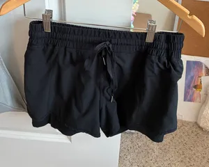 Carrie Calia by Underwood Shorts Athletic thumbnail 1