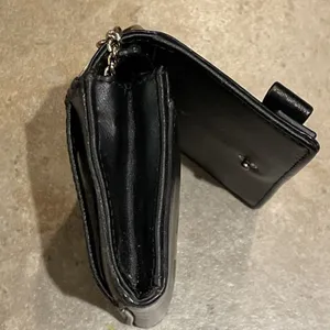 Kate Spade Darla Montford Park Black Leather Bow Key Ring Wallet thumbnail 10