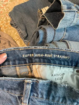 American Eagle Super High Rise Straight Jean thumbnail 5
