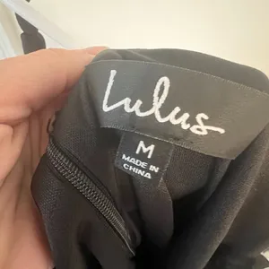 NWT Lulus Black Chic Dress thumbnail 3