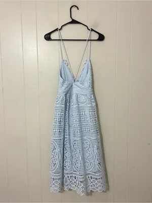 Bardot Versailles Lace Midi Dress Light Blue Crochet Open Back Size 8 thumbnail 8