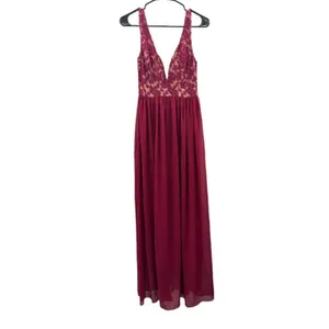 Lulus Make Way For Wonderful Berry‎ Red Lace Sleeveless Maxi Dress Size S thumbnail 3