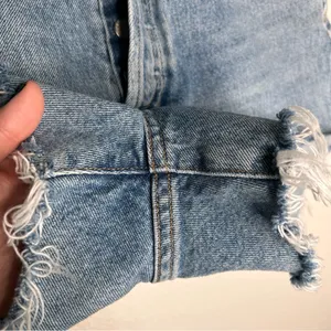 Agolde Parker Vintage Cut Off Short in Riptide 24 thumbnail 4