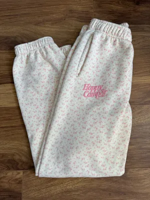 Happy Camper Floral Sweapants Pink thumbnail 3