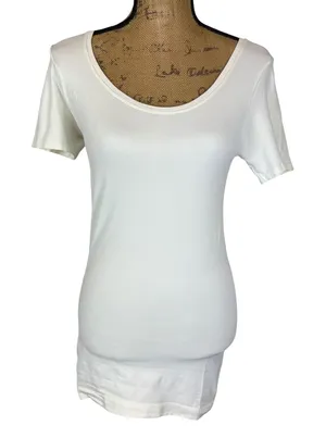 Soma Shapewear Tee Basic White Scoop Neck Short Sleeve Slim‎ Compression Medium thumbnail 1