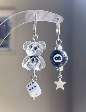 Handmade y2k retro kawaii funky style dangle earrings  thumbnail 1