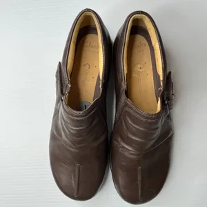 CLARKS Loafers Comfort Slip On Shoes Womens Artisan Unstructured Brown Leather 7 thumbnail 3