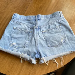 Jeans High Top-Waisted Shorts thumbnail 2