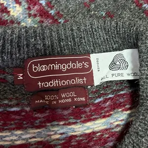 Bloomingdale's Gray 100% Wool Vintage Fair Isle Holiday Christmas Sweater Top M thumbnail 4