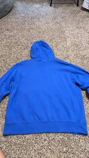 Nike hoodie thumbnail 2