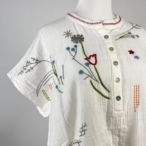 NWOT Johnny Was Cotton Embroidered Short Sleeve Blouse Boho Chic White Size M thumbnail 6