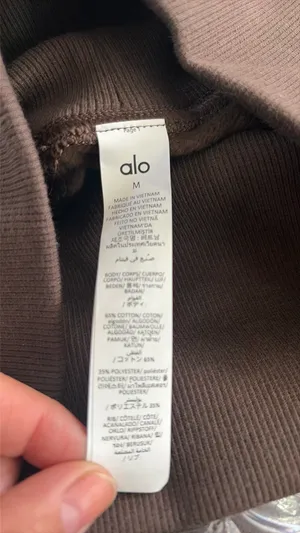 Hazy Mock Alo Yoga Neck Pullover thumbnail 7