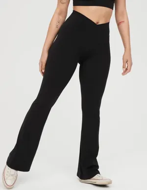 OFFLINE By Aerie Real Me High Waisted Crossover Flare Legging Womens XXS Black thumbnail 1