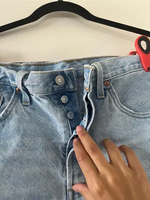 Levi's 501 Original Cutoff Denim Shorts 32 Light Wash Distressed Western Cowgirl thumbnail 2