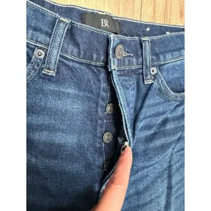 Banana Republic Washwell Women's‎ Jeans 27 Button Fly Straight Leg Denim thumbnail 5