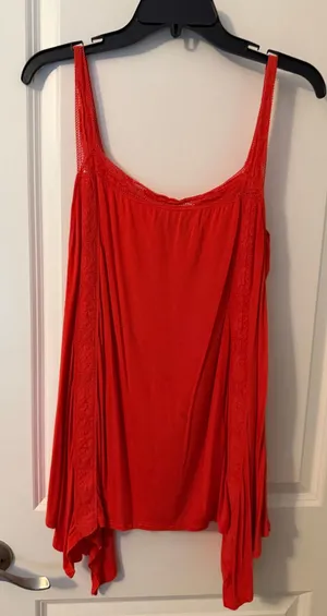 Cupio Bright Red Lace-Trim Asymmetrical Tank Top, Sz L thumbnail 1