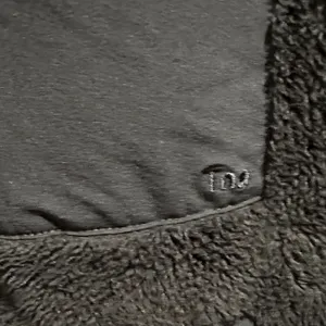 TNA size small Black Plush Hooded Jacket thumbnail 3