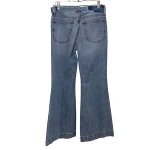 Re/Done Low Rise Bell Bottom Flare Jeans Lake Blue Size 10/30‎ thumbnail 5
